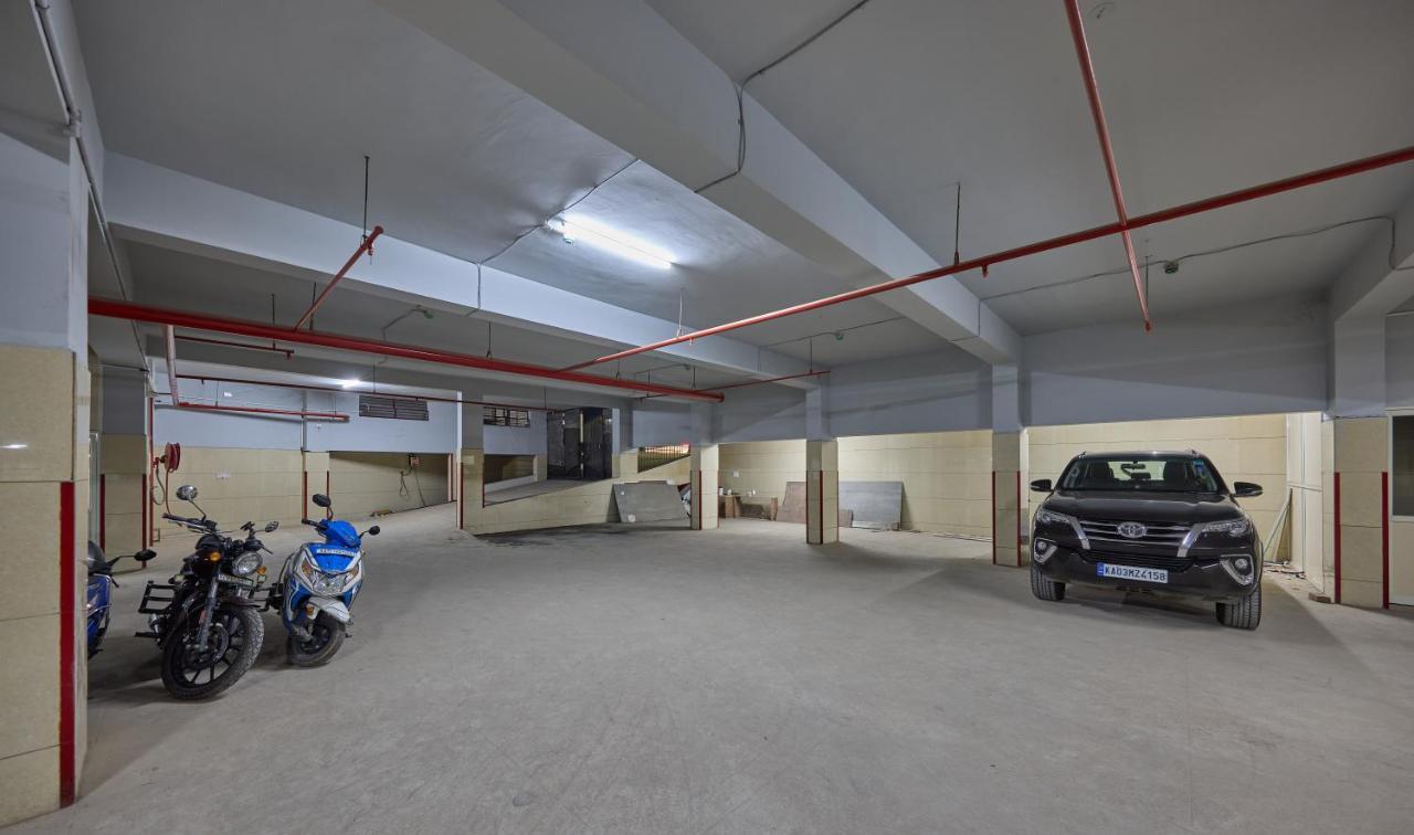 Grand Continent Hosur A Sarovar Portico Affiliate Hotel Exterior photo
