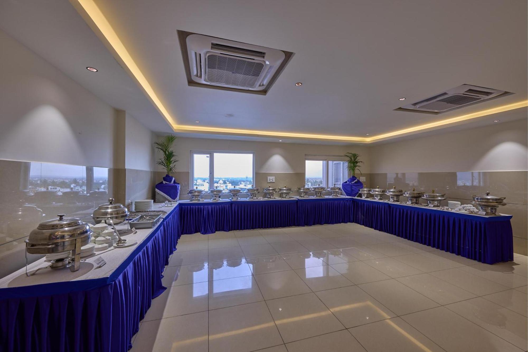 Grand Continent Hosur A Sarovar Portico Affiliate Hotel Exterior photo